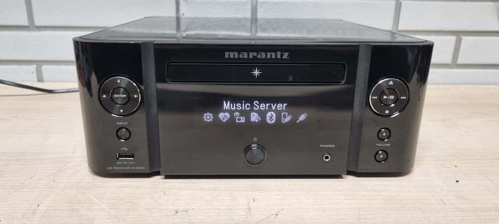 Amplituner MARANTZ M-CR611.Bluetooth wifi,pilot