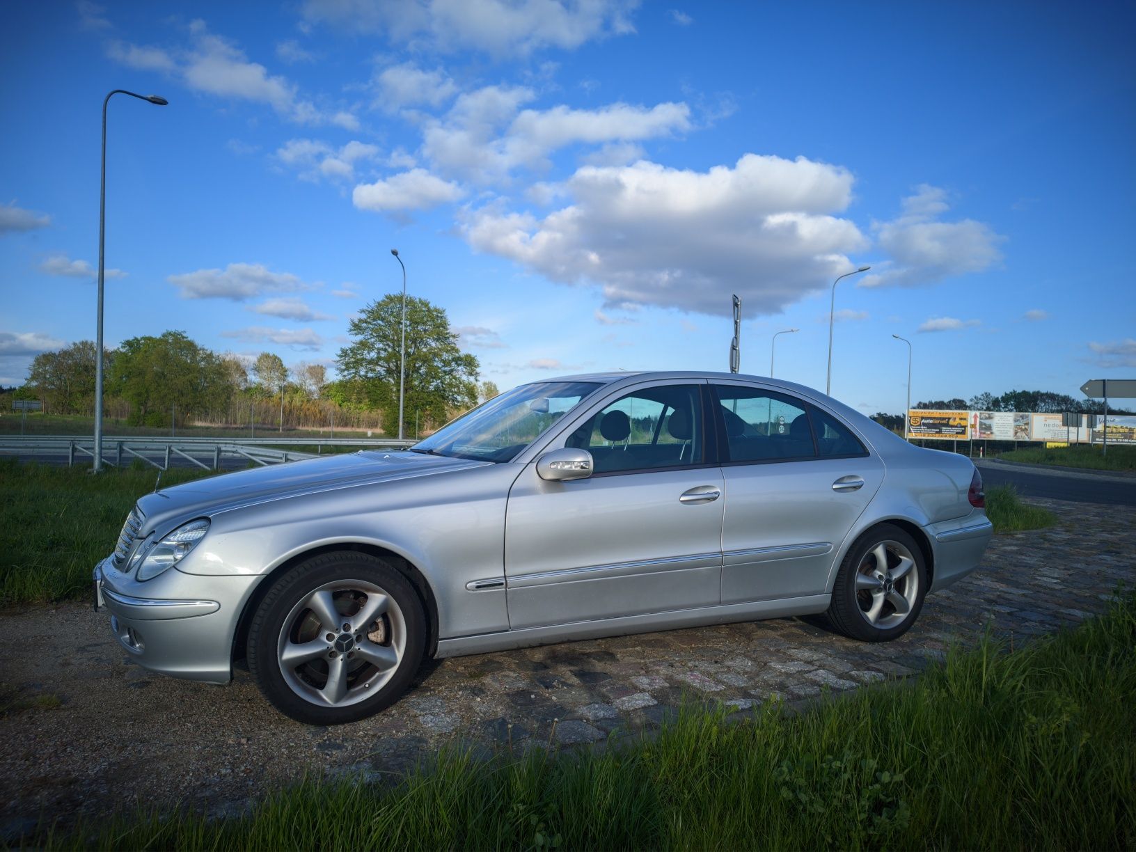 Mercedes Benz W211 E220 CDI