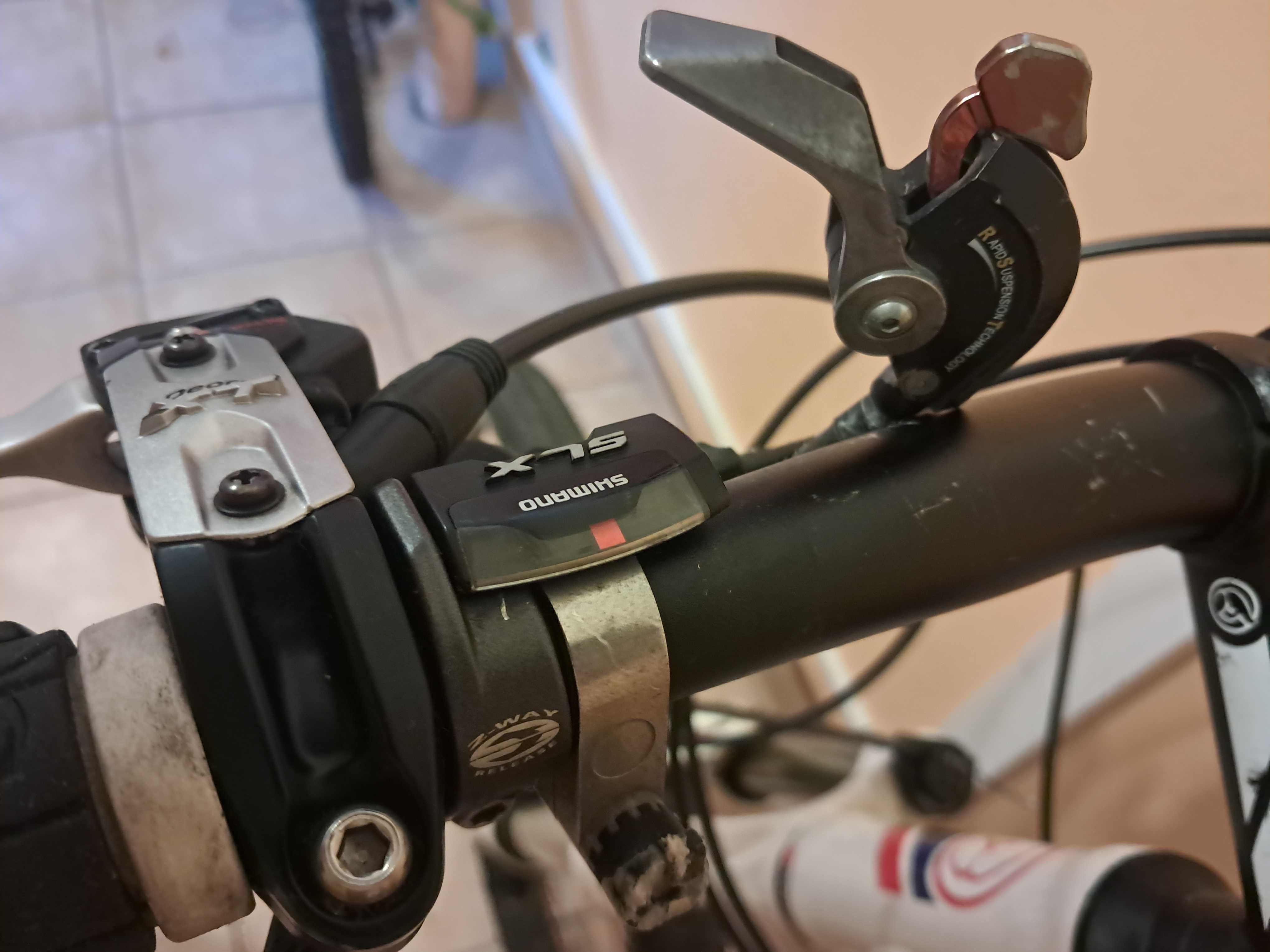 Rower mtb GHOST 9000 SE rozmiar L kolor bialy