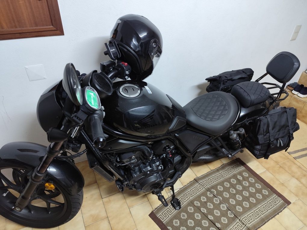 Bancos confortáveis c/ espuma Honda Rebel 1100 de 2024