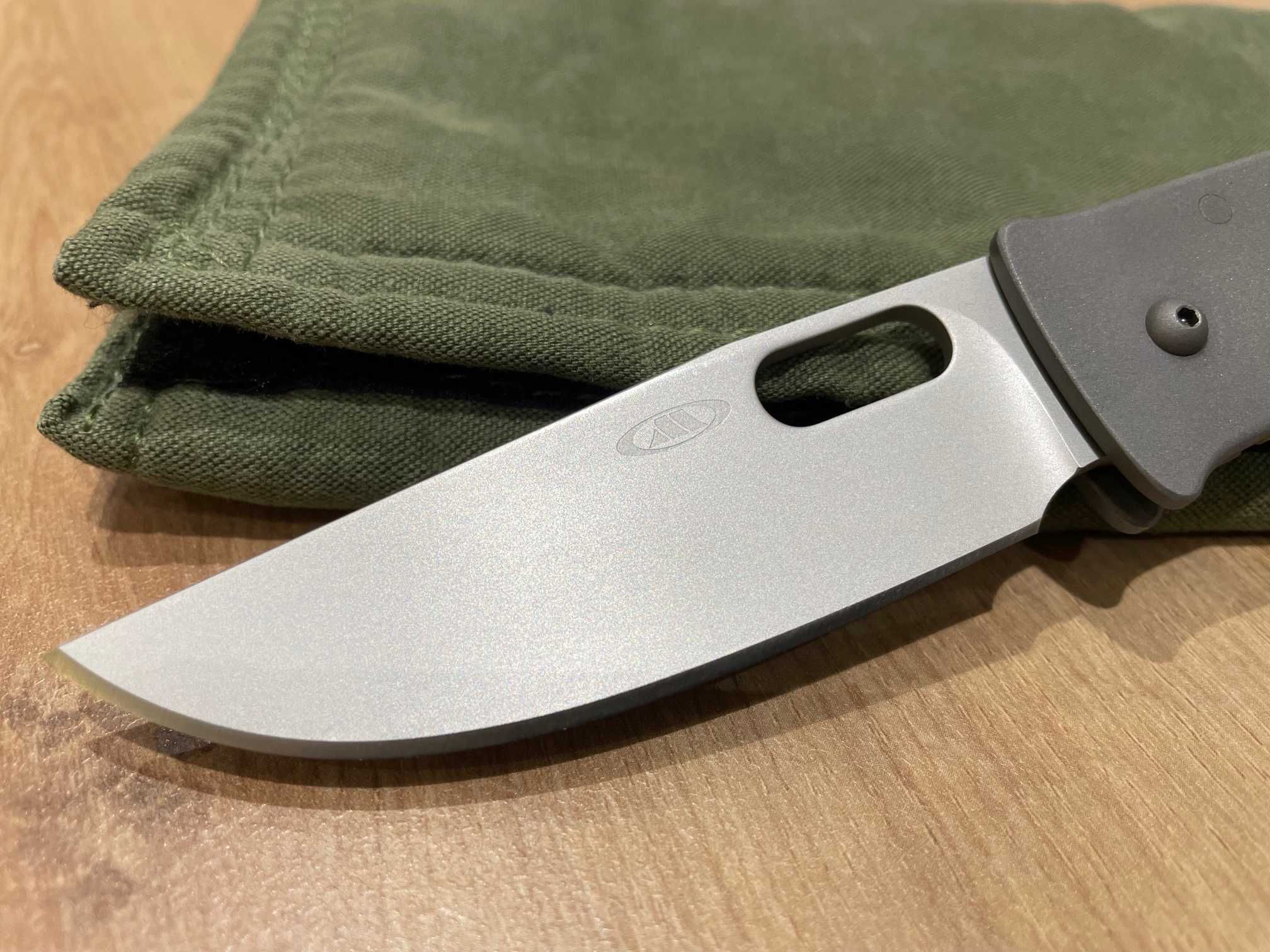 Nóż custom Tom Mayo Medium Covert 6k