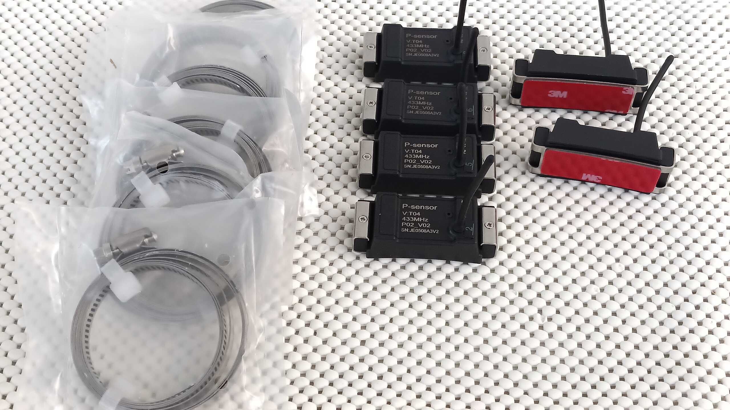 Датчики тиску  шин TPMS Truck для автобусів , вантажівок , причіпа