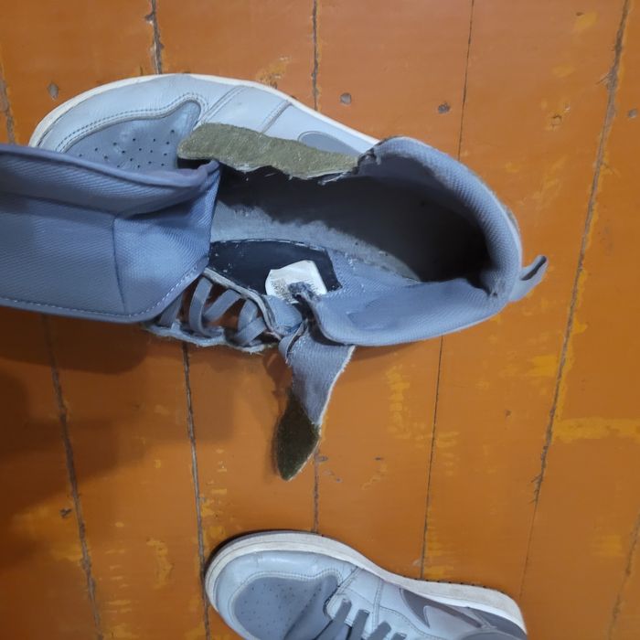 Jordan 1 б/у убиті