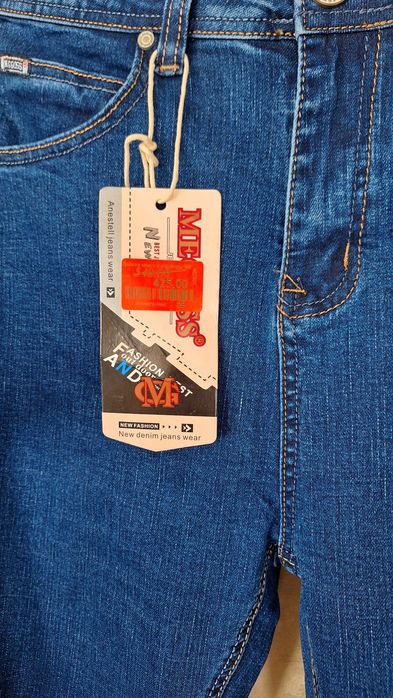 Нові джинси з біркою мом