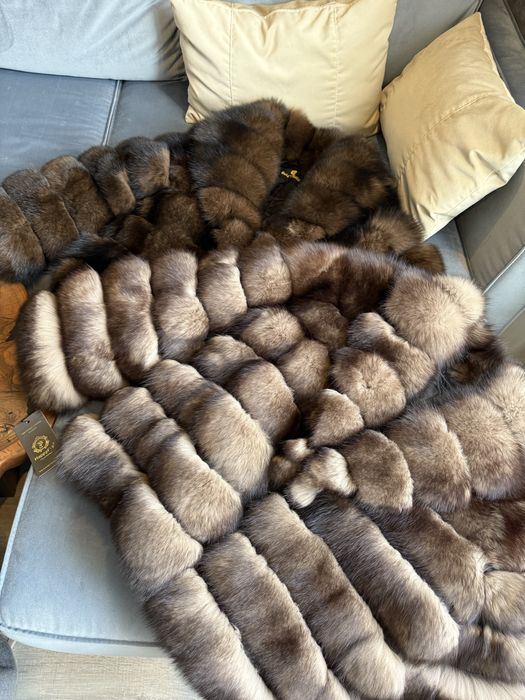 Шуба песцовая под соболь