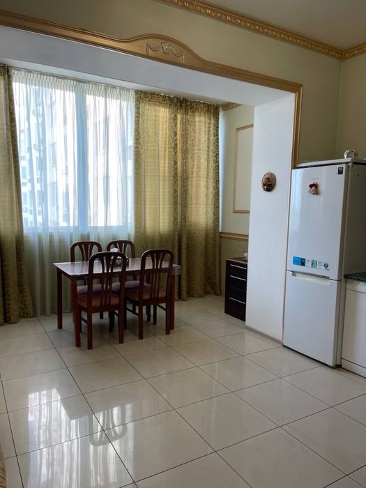 Сдам Длительно 2х ком.квартиру на пер.Хантадзе, Вид на Море