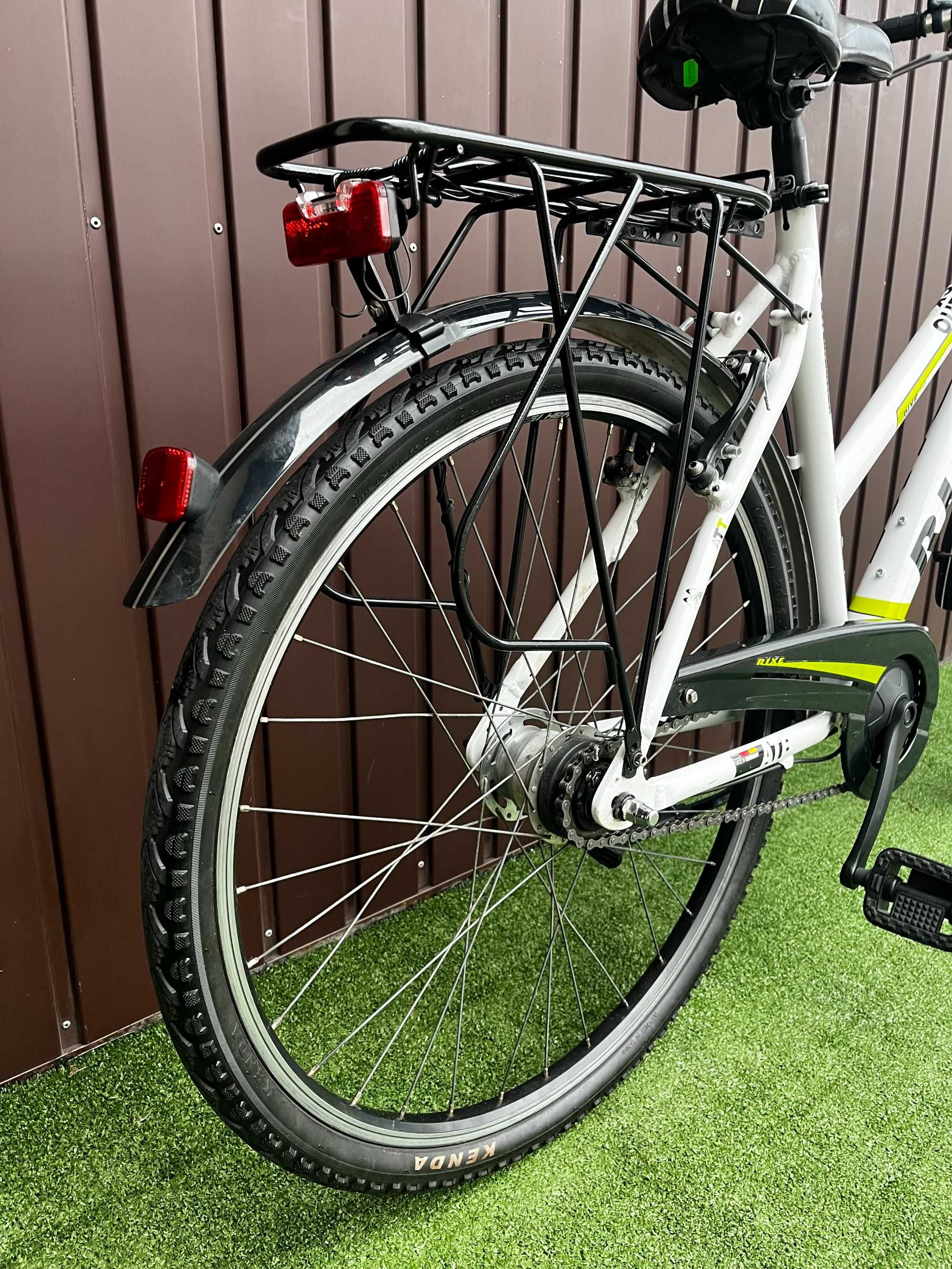 Rower RIXE OUTBACK/alu./amor./koła 26"/prądnica/Shimano NEXUS 7