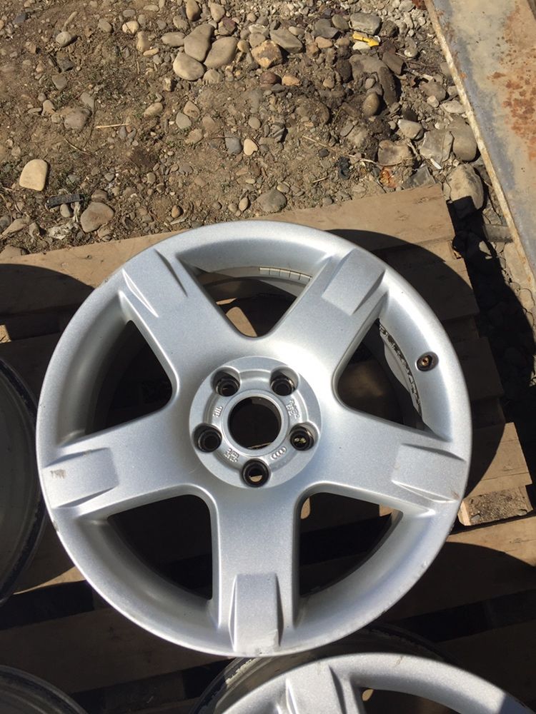 5-112r17 audi wv caddi golf диски шини колеса резина