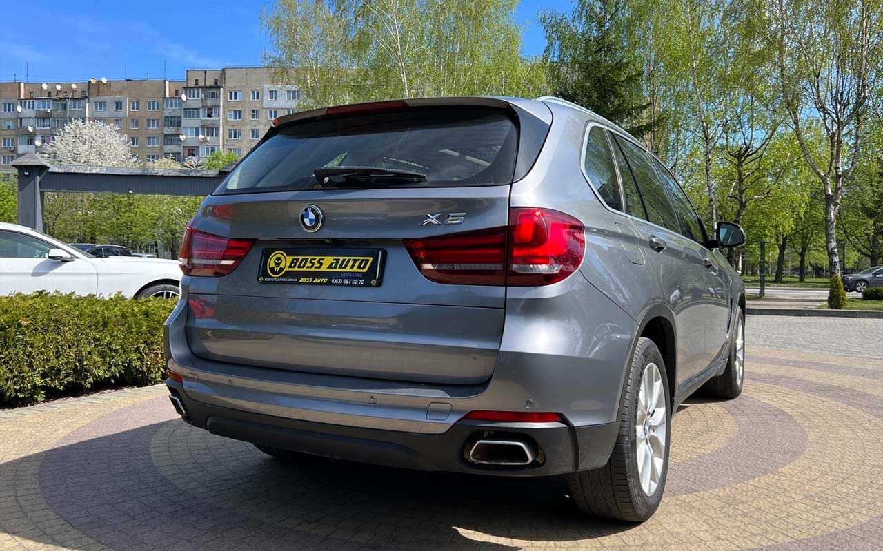 BMW X5 2017 року