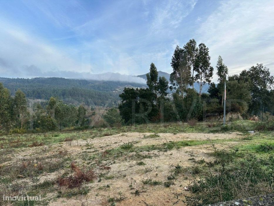 Terreno para Construção em Messegães