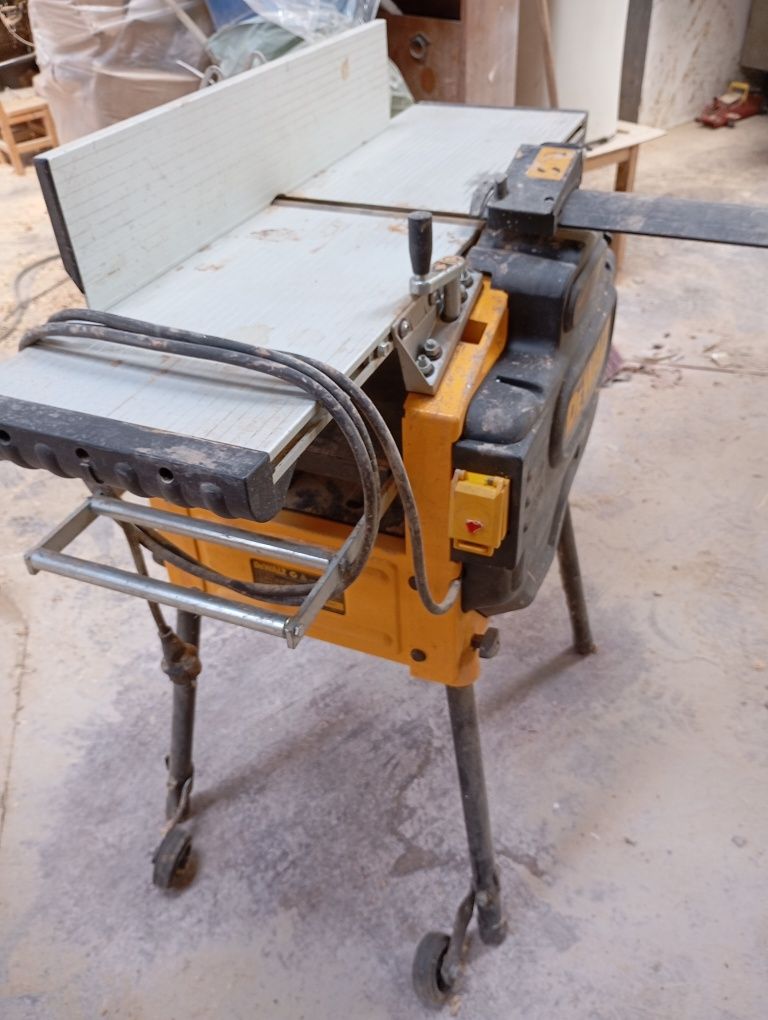 Gorlopa dewalt com desengrosso