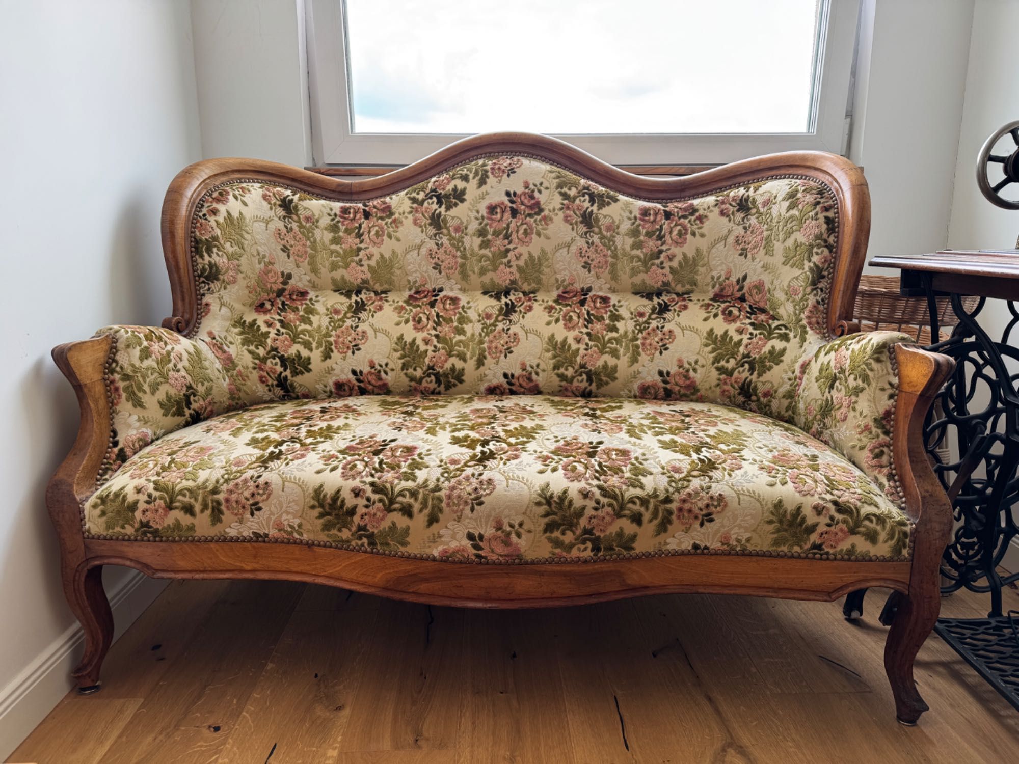 Francuska sofa Ludwik XVI, stan bardzo dobry
