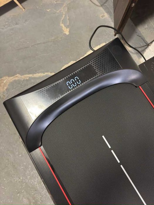 Bieżnia elektryczna walking pad Joroto 6km/h 120kg