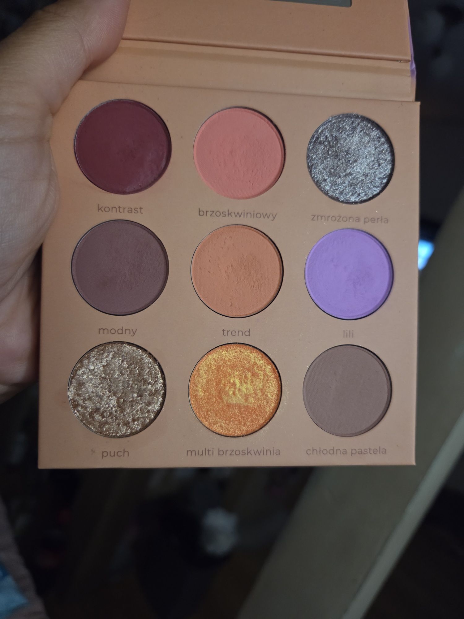 Paleta Glam Shop brzoskwiniowy puch