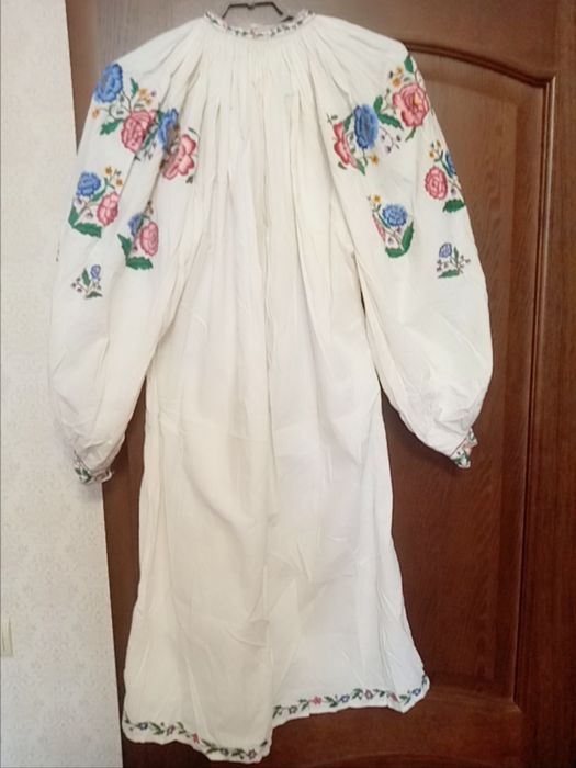 Старовинна вишита сорочка