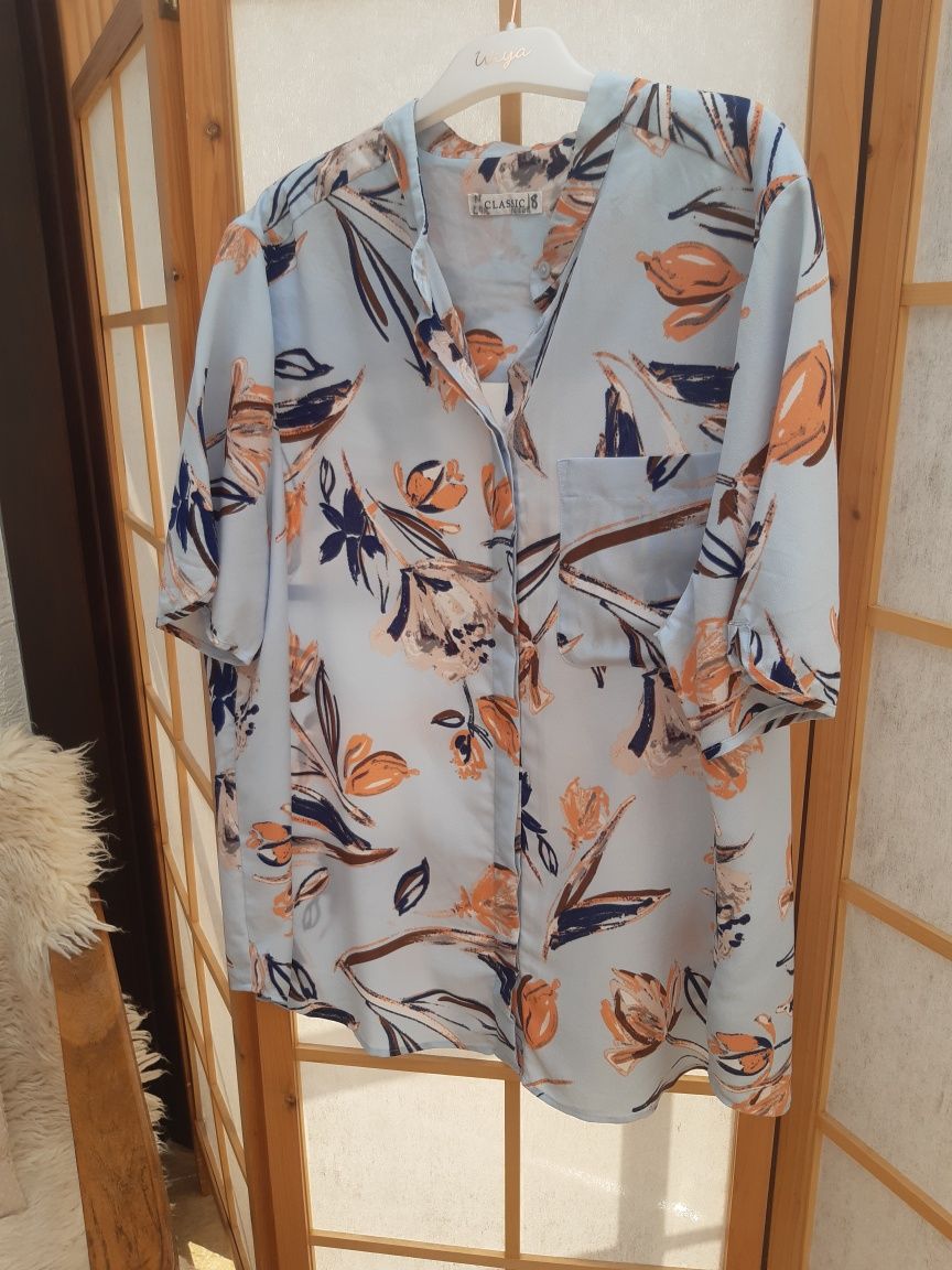 Bluzka koszula na lato jasno niebieska wzór kwiaty M&S Classic 42 44