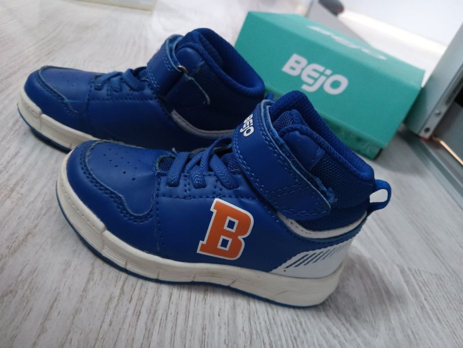 Buty Bejo dla chłopca rozmiar 23