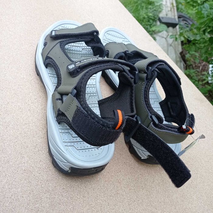 Sandały rozmiar 26,5 Bona