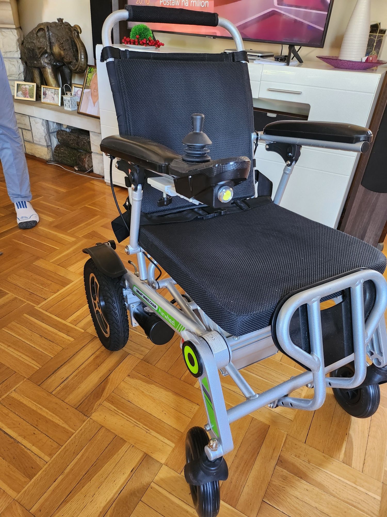 Wózek inwalidzki elektryczny Airwheel H3T