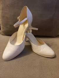 Buty białe skórkowe ślubne