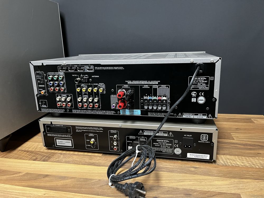 Zestaw Onkyo 5.1 kino domowe - amplituner TX-SR307 , DVD DV-SP500