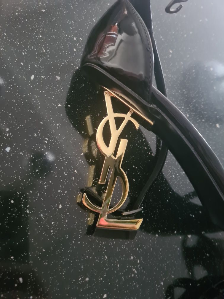 Sandałki roz. 37 złoty obcas ysl