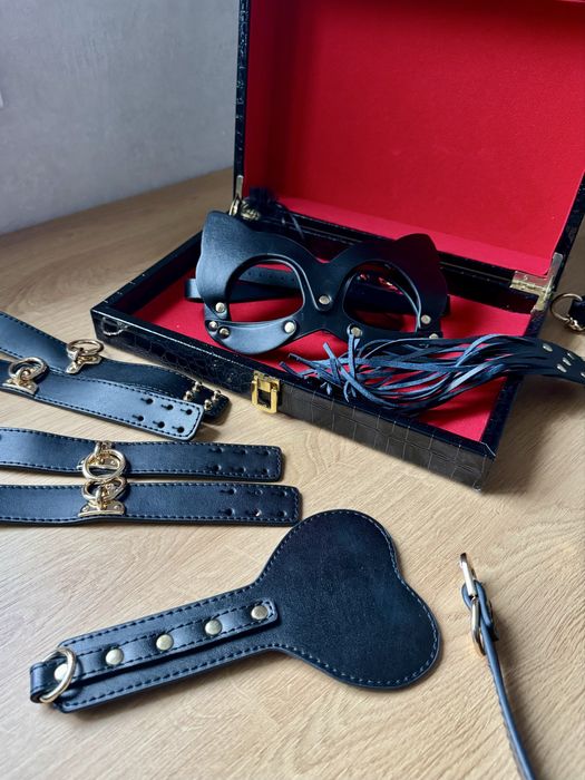 Еротичний набір для рольових ігор