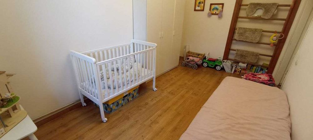 Продам 5 комнатную квартиру в Центре города  парк Глобы