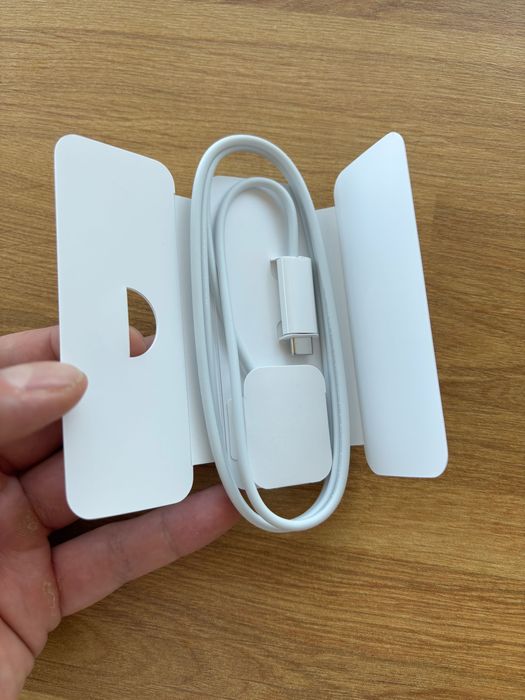 NOWY oryginalny kabel Apple Watch USB c