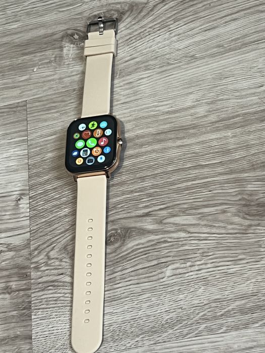 Stylowy smartwatch dla kobiet – rozmów,fitness, sen, puls, SMS