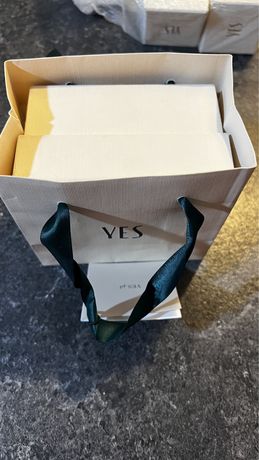 Pudełko na biżuterię i torebka prezentowa YES