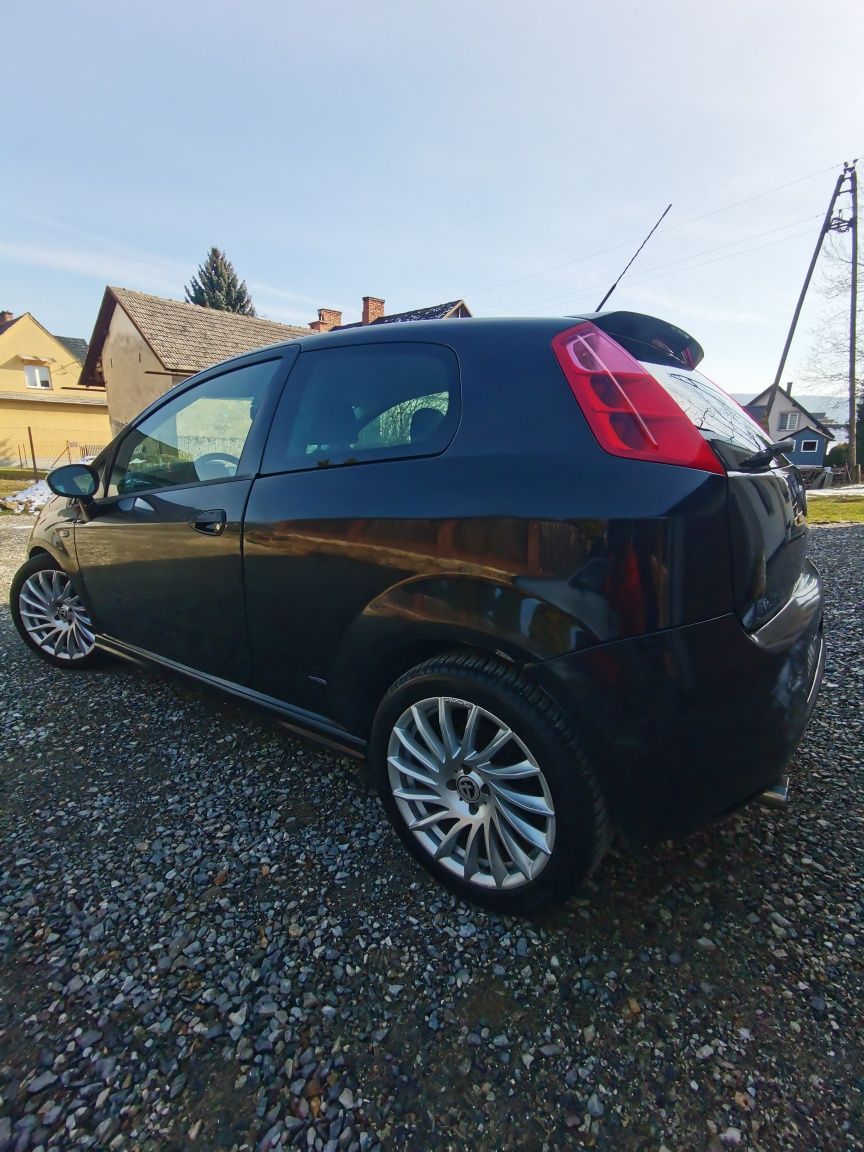Fiat Grande punto 1.9 jtd 130km Sport