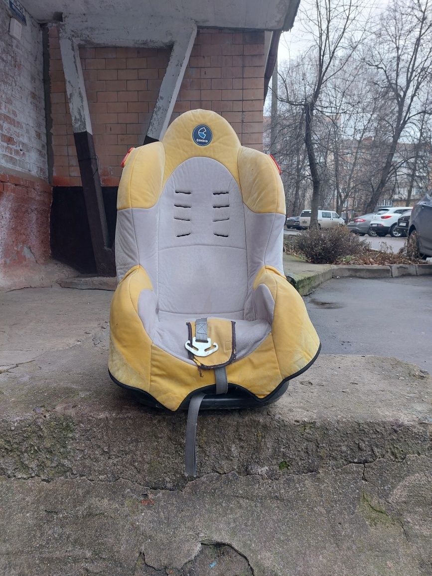 Продам автокрісло