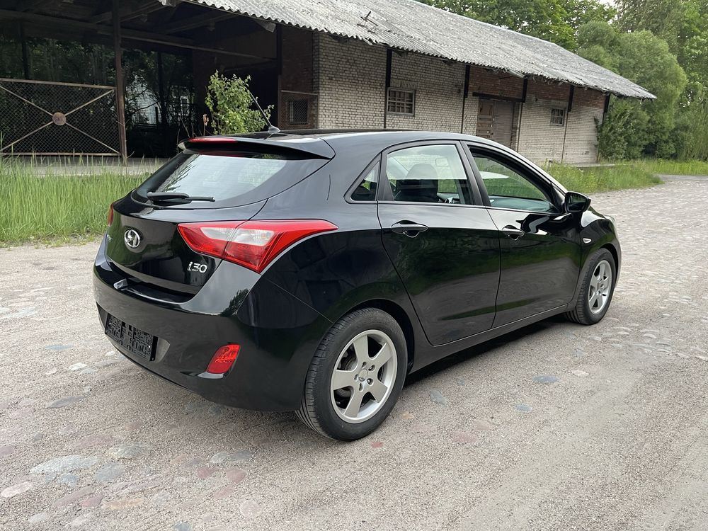 Hyundai i30 1,4 benzyna 2014r