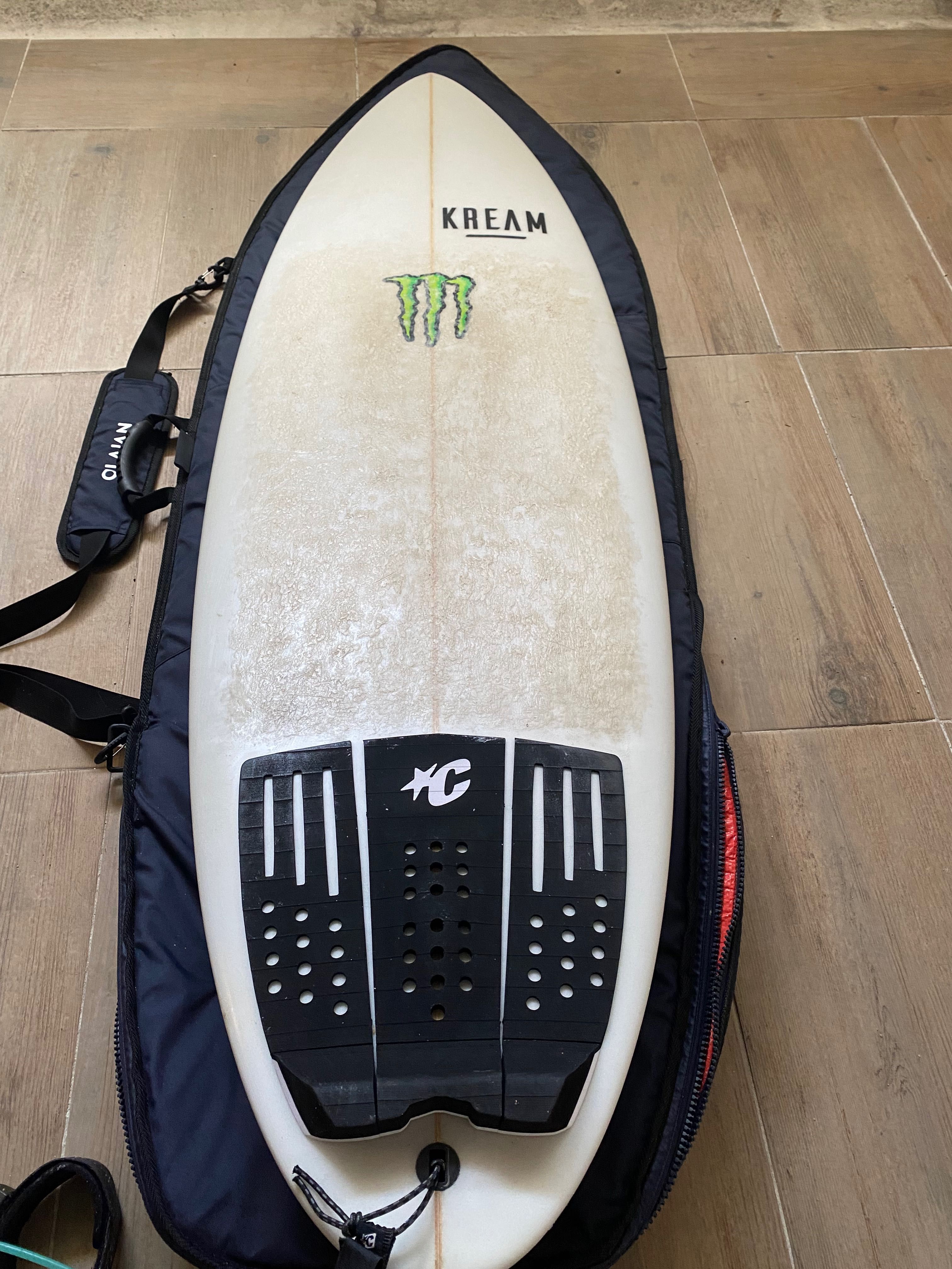 Prancha de surf Pukas Cream 5.8