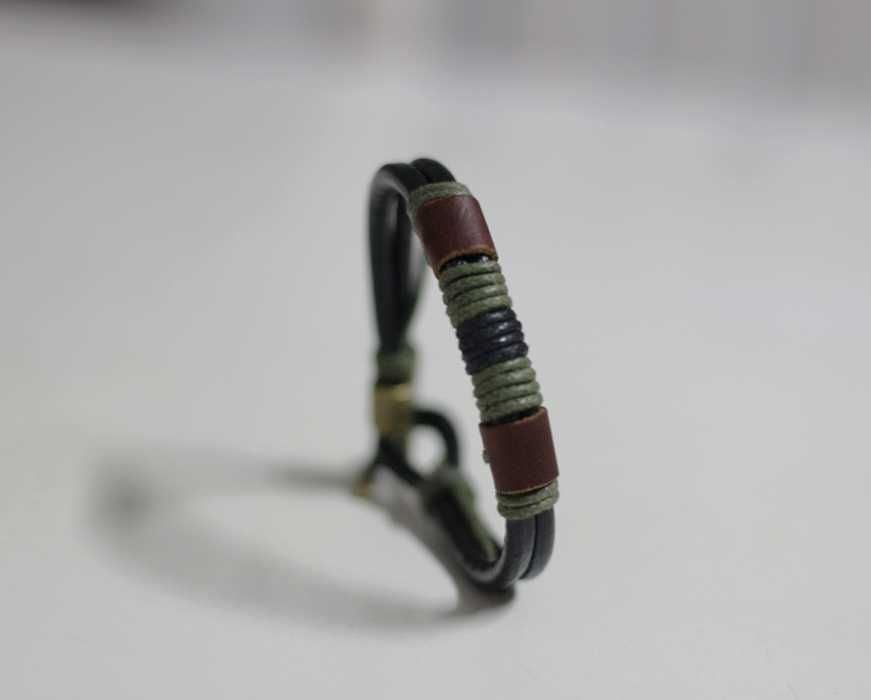 Pulseira de couro masculina