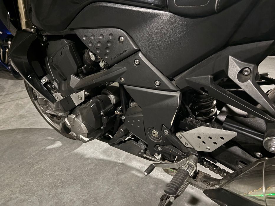 Kawasaki z1000, prywatne