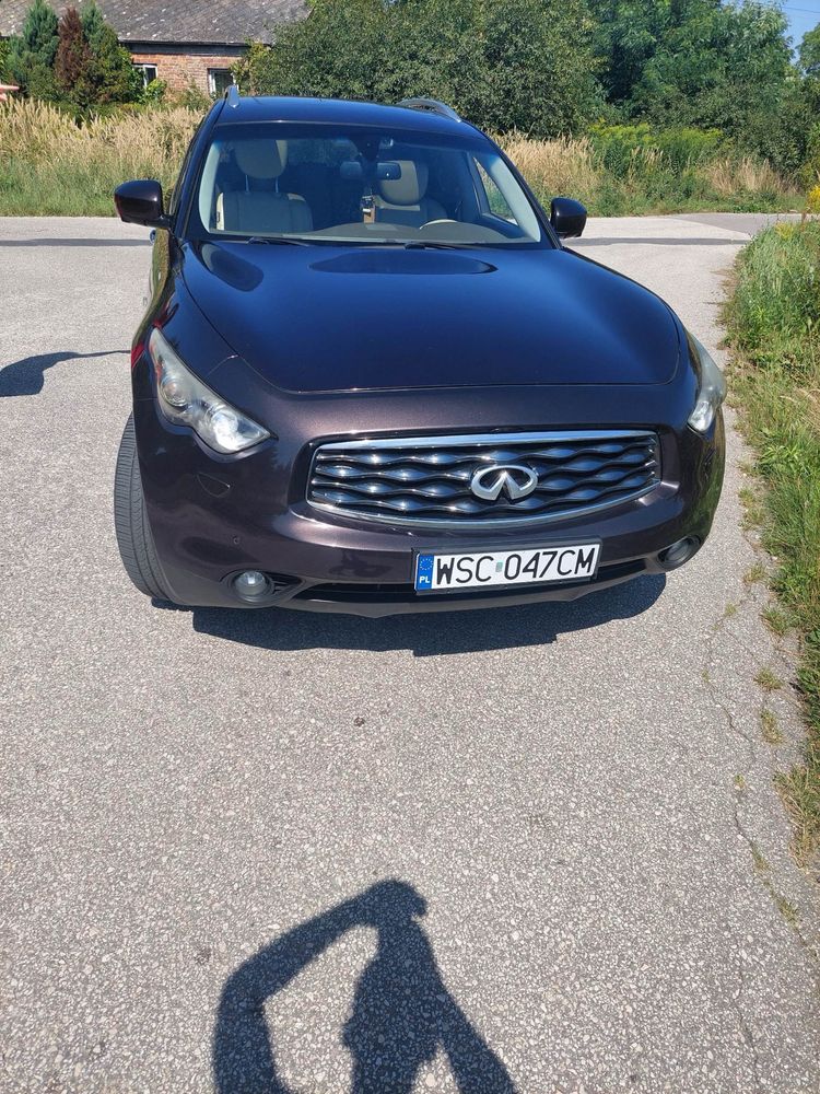 Infiniti FX DS 2010