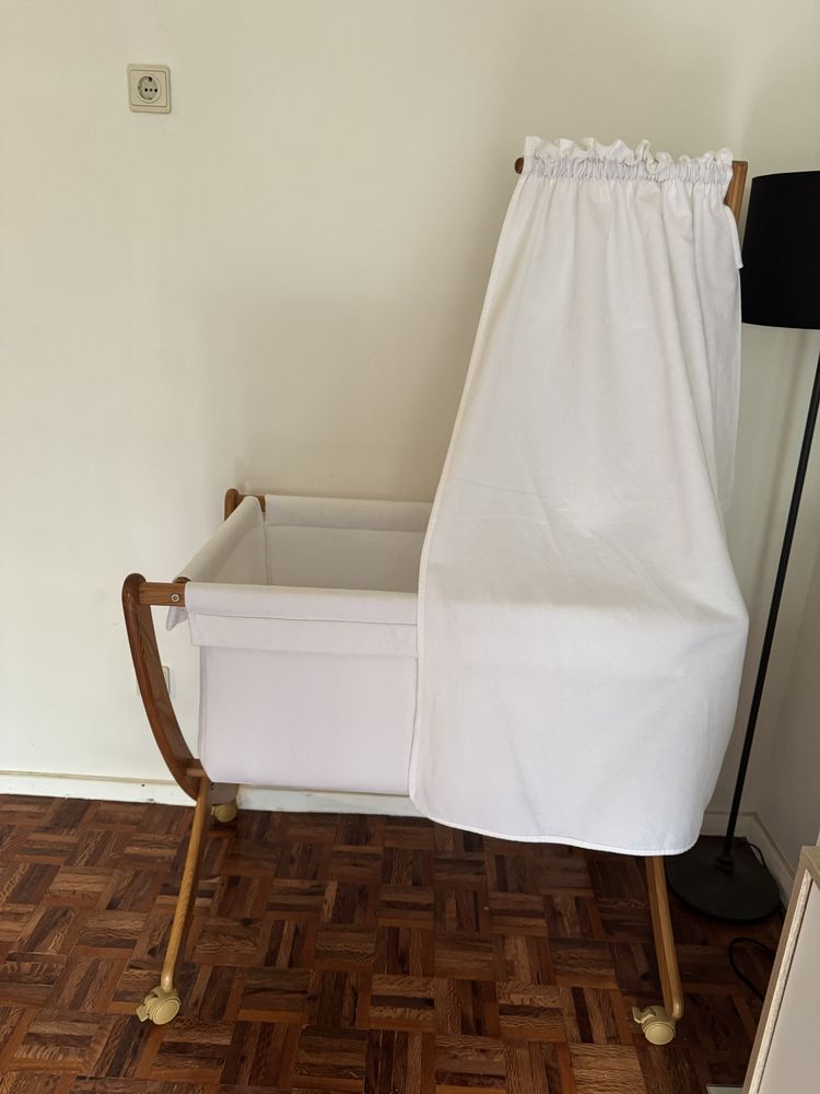 Vendo Berço Zippy - S/uso