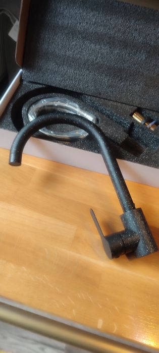 Nowa bateria kuchenna czarna pionowa