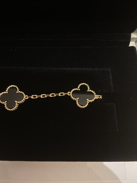 VCA Pulseira Monograma