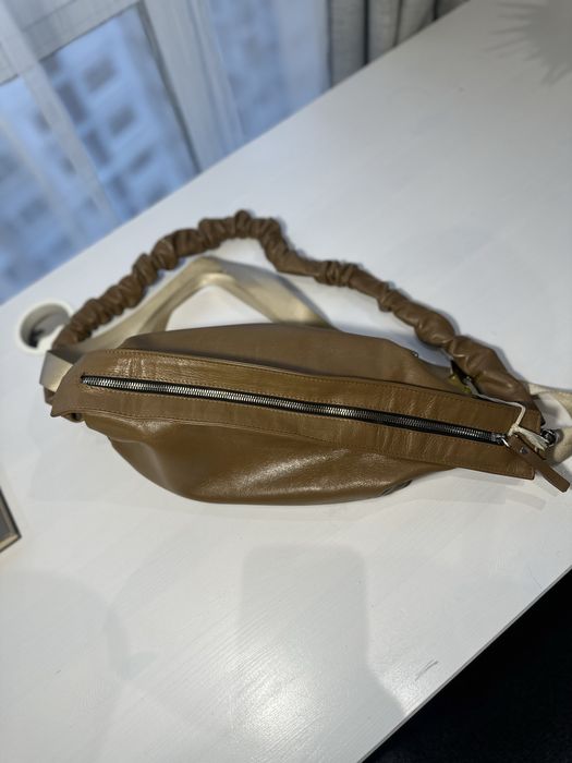 Сумка-бананка SATELLITE