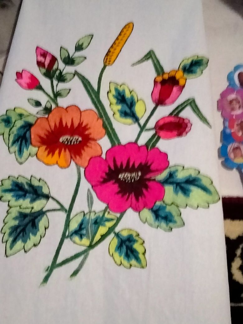 Рушник вишитий гладдю