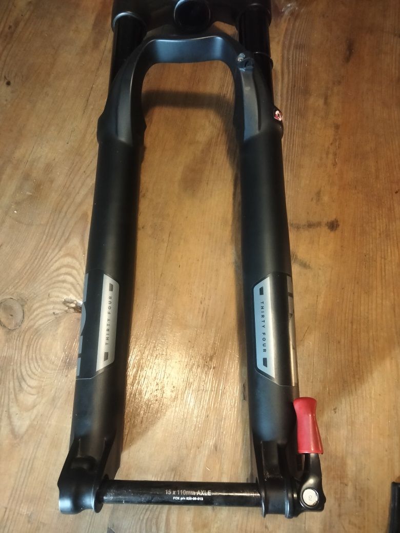 Fox 34 Performance Elite Fit4 Float 150mm Boost Amortyzator Trail 29"