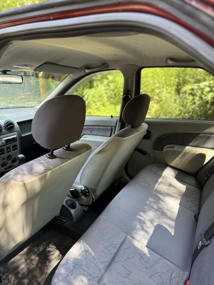Dacia logan 1.6