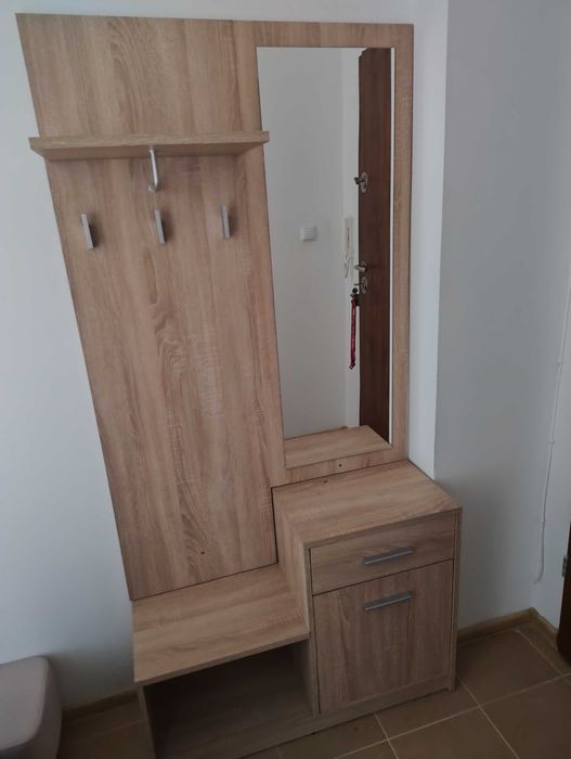 Szafka na przedpokój