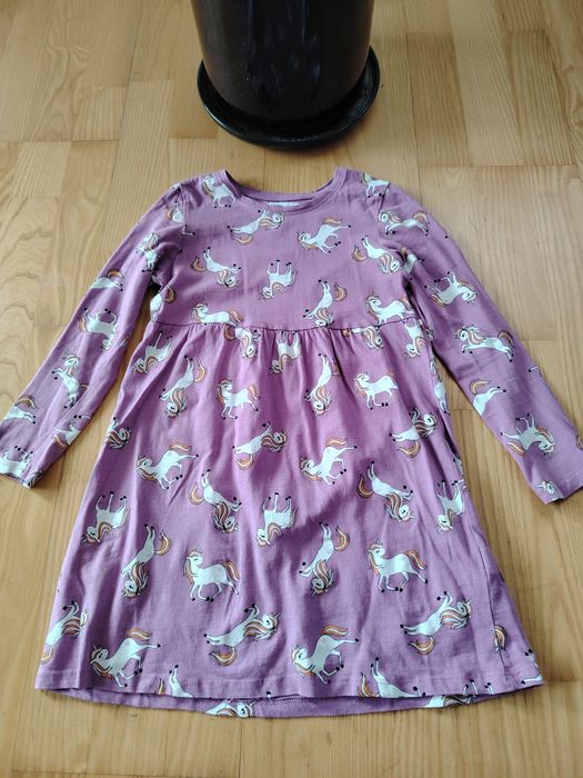Sukienka r 128 dla dziewczynki