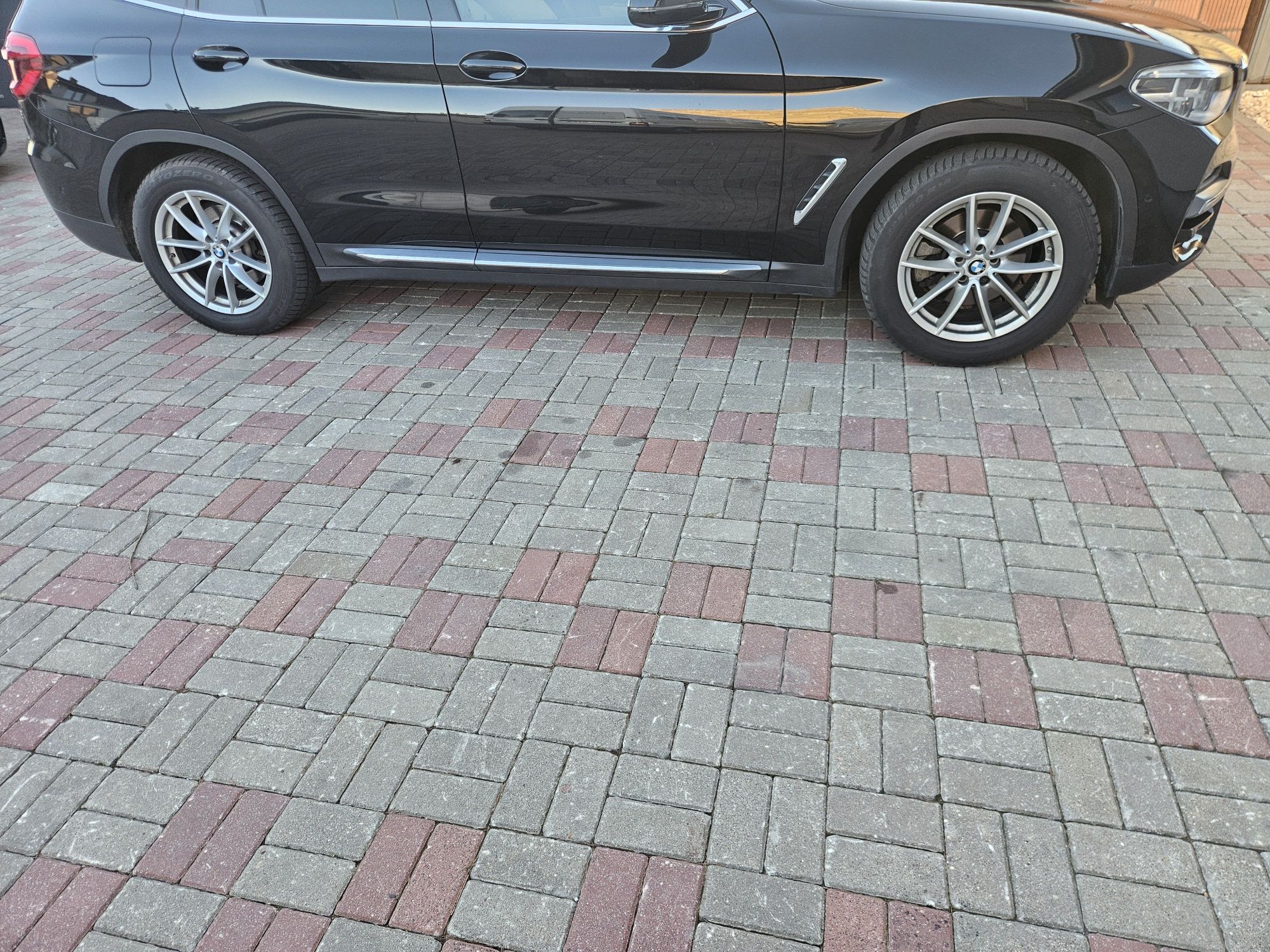 Koła  alufelgi  bmw 225/60 r18