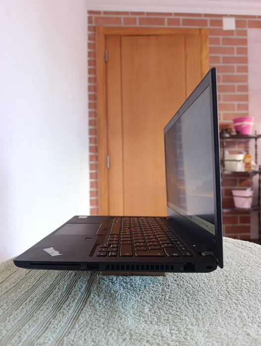 Lenovo ThinkPad T14 (i5-10210U - 16GB RAM - 512GB NVMe)