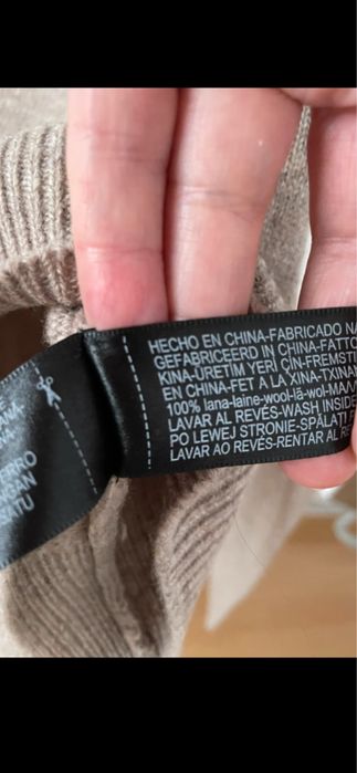 Nowy -100% Wełny - sweterek Massimo Dutti